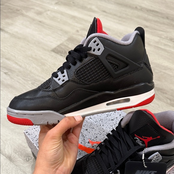 Jordan Retro 4 Cement - Picture 3 of 8